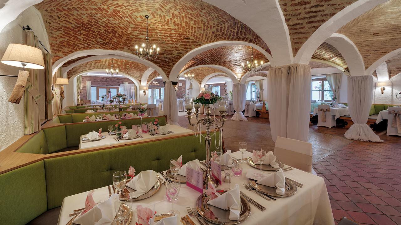 Gasthaus Forster Am See - Eching Bei Landshut Exterior photo